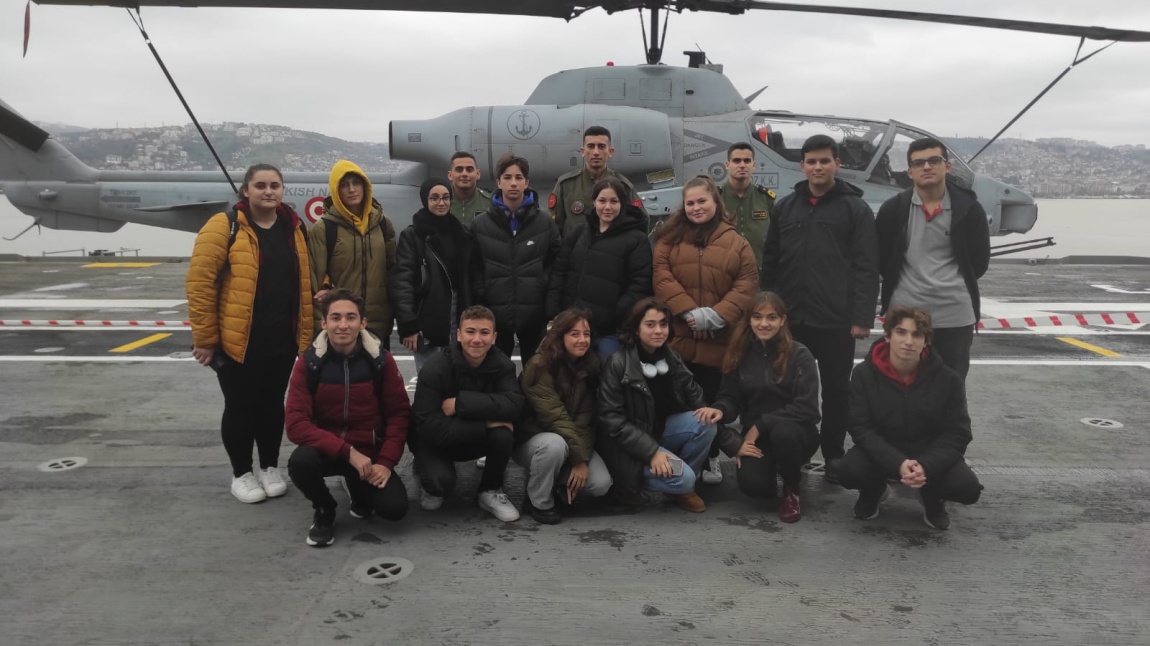 Öğrencilerimiz TCG Anadolu Gemisi'ni Ziyaret Etti